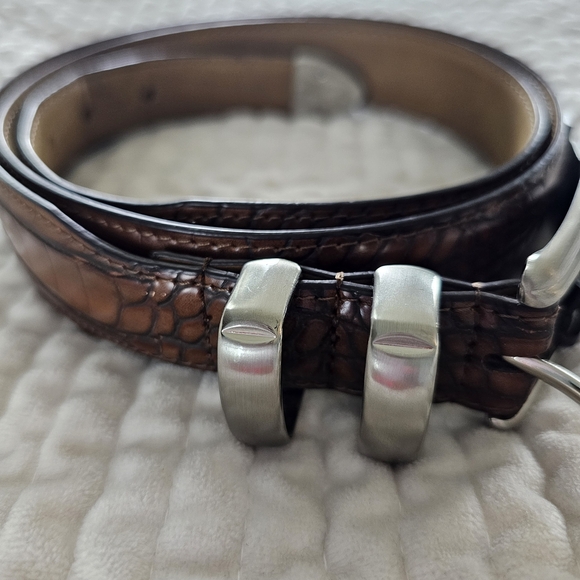 Ben Sherman Croc-Embossed Brown Leather Belt W/ Silver Buckle - Picture 1 of 8